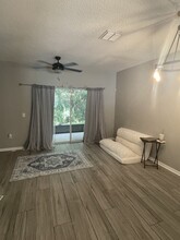 8534 Trail Wind Dr in Tampa, FL - Building Photo - Building Photo