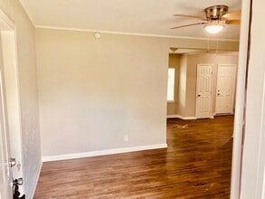 942 Oakstone St in Houston, TX - Building Photo - Building Photo