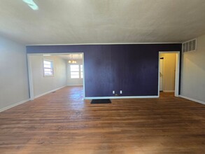 36604 W 45th St in Shawnee, OK - Building Photo - Building Photo