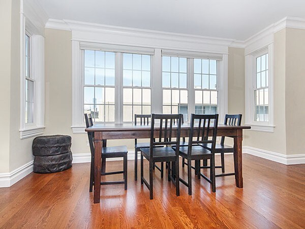 215 D St in Boston, MA - Building Photo - Building Photo