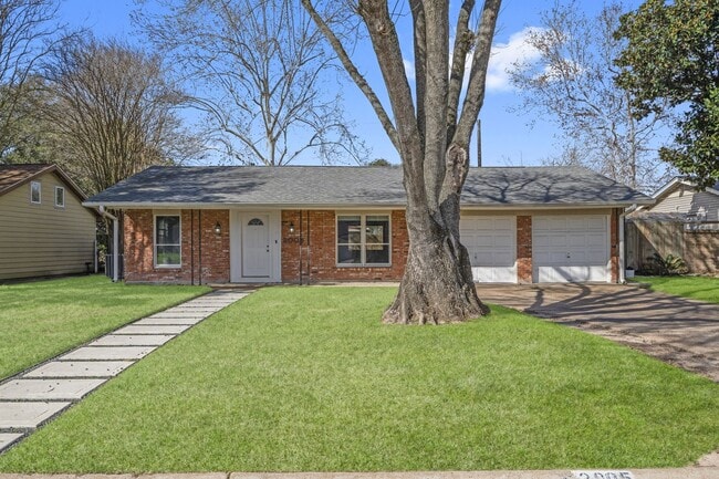property at 2005 Sedgie Dr