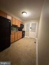 6166 Parkway Dr in Baltimore, MD - Building Photo - Building Photo