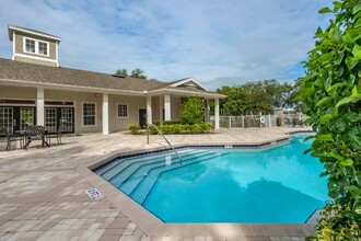 Hatteras Sound Apartment Homes in Sanford, FL - Foto de edificio - Building Photo