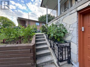 70 Marbury Crescent in Toronto, ON - Building Photo - Building Photo