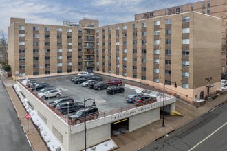 Park Hill in State College, PA - Building Photo - Building Photo