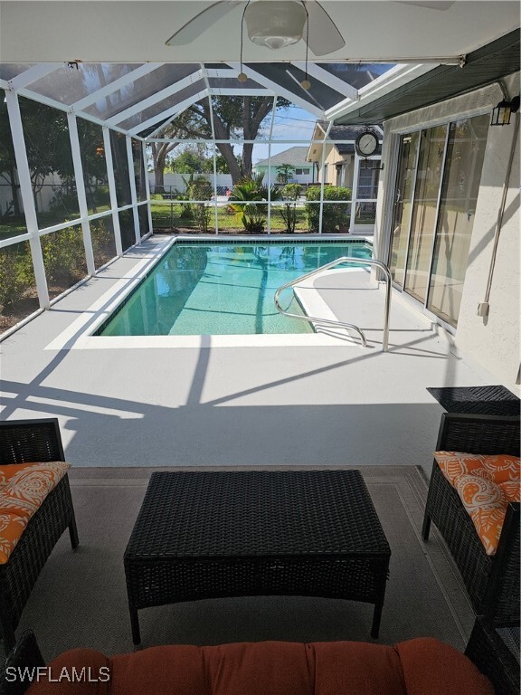 1214 SE 34th St in Cape Coral, FL - Foto de edificio - Building Photo