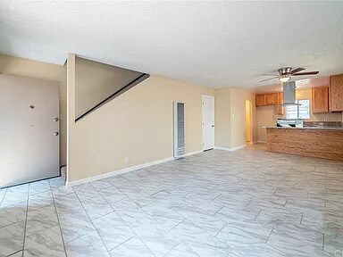 18507 Burin Ave-Unit -18507 Burin Ave in Redondo Beach, CA - Foto de edificio - Building Photo