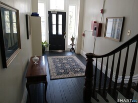 117 Water St in Stonington, CT - Building Photo