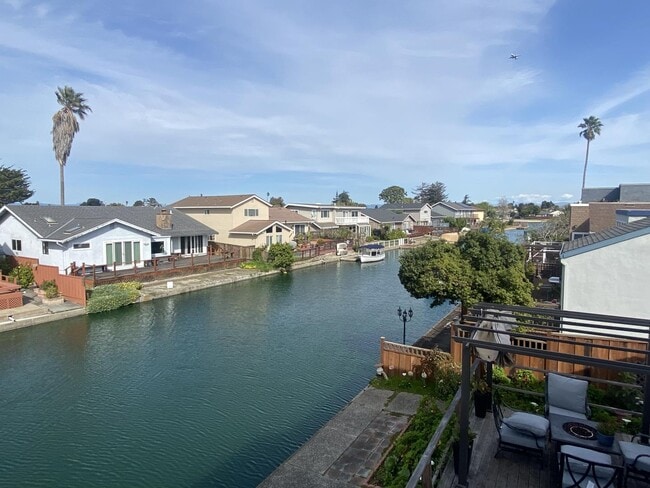 property at 242 Surfbird Isle