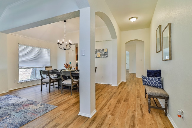 2205 Pacino Dr in Fort Worth, TX - Foto de edificio - Building Photo