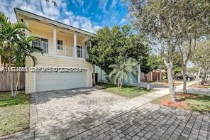 property at 370 NE 34th Ave