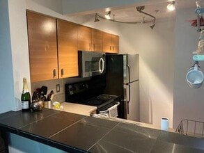 700 E Denny Way in Seattle, WA - Building Photo - Building Photo