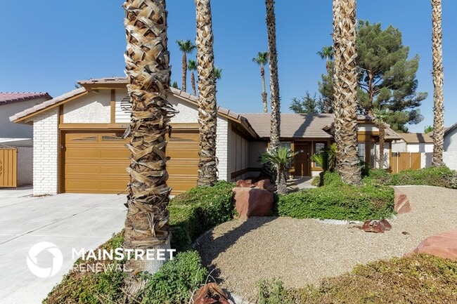 property at 4913 N Mondell Rd