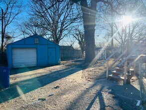 4219 E 68th Terrace in Kansas City, MO - Building Photo - Building Photo