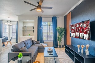 7455 N 95th Ave in Glendale, AZ - Building Photo