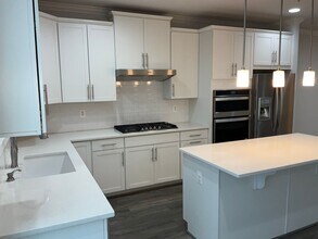 22014 Caspian Tern Dr in Clarksburg, MD - Building Photo - Building Photo