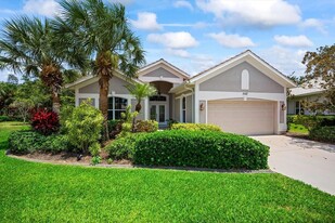 542 Misty Pine Dr, Unit 3N in Venice, FL - Building Photo