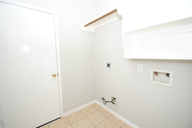 property at 1115 Oxford Mills Ln