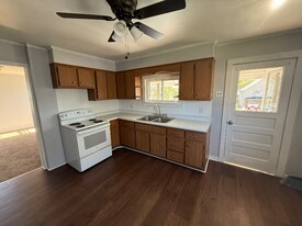 2634 PA 119 in Crabtree, PA - Building Photo