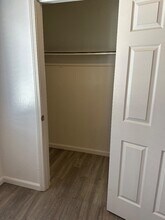 590 Denslowe Dr in Reno, NV - Building Photo - Building Photo