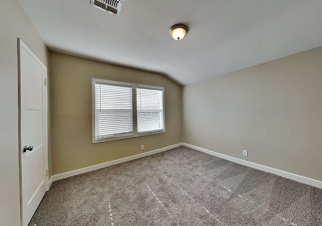 6953 Donna Ave in Los Angeles, CA - Building Photo - Building Photo