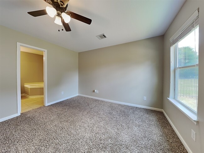 28906 Rio Grande River Dr