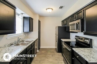 1010 Galaxy Dr in Arlington, TX - Foto de edificio - Building Photo