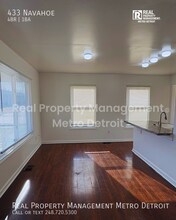 433 Navahoe St in Detroit, MI - Building Photo - Building Photo