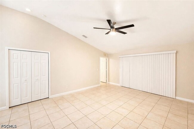 315 Melissa Dr in Lehigh Acres, FL - Building Photo - Building Photo