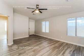 3826 W St Anne Ave in Phoenix, AZ - Building Photo - Building Photo