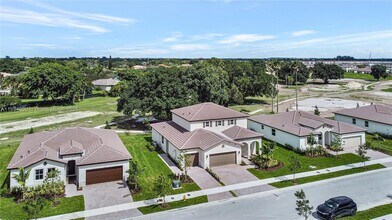 2209 SE 30th St in Homestead, FL - Building Photo - Building Photo