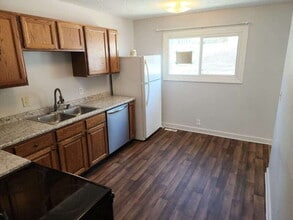 122 McKinley Ave in Des Moines, IA - Building Photo - Building Photo