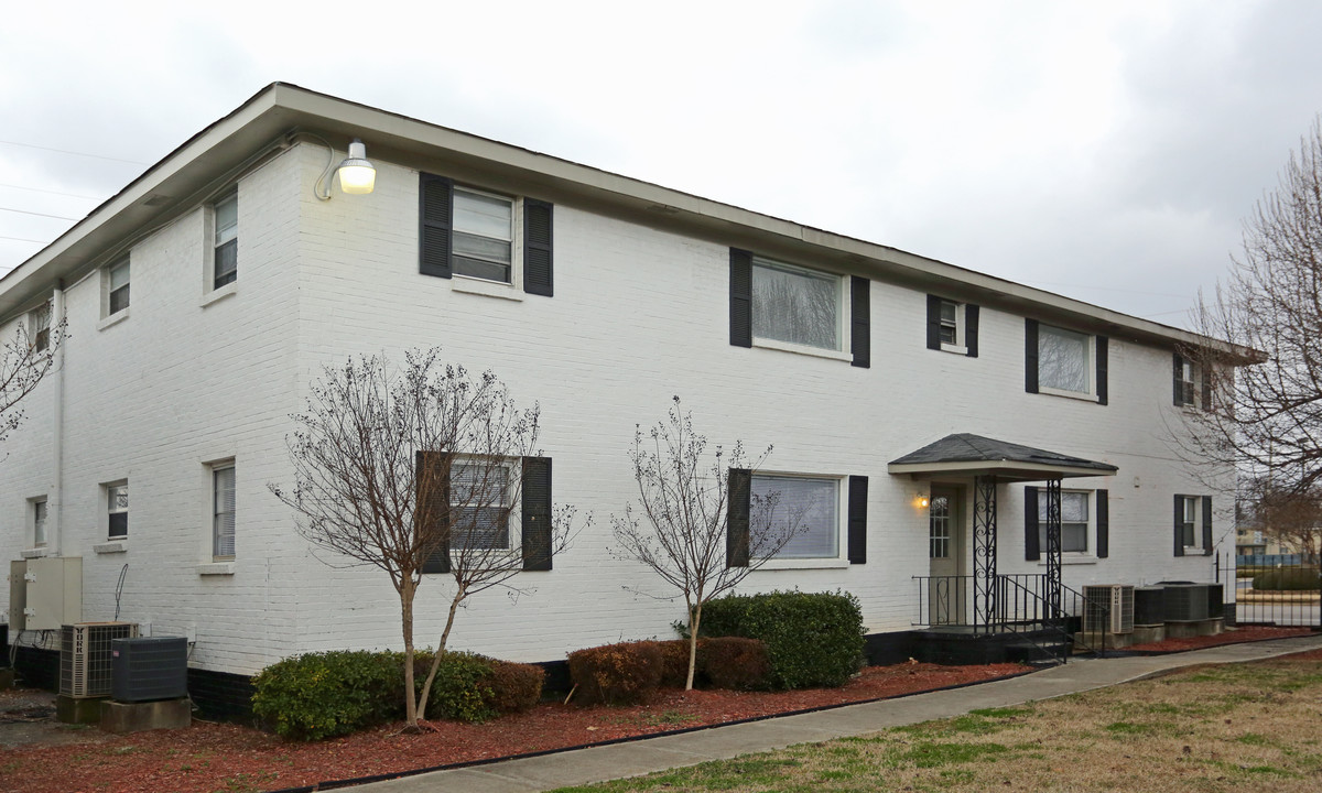 Channing Apartments West in Huntsville, AL - Foto de edificio