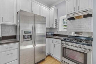 813 N Lawrence St in Philadelphia, PA - Building Photo - Building Photo