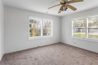 1314 Fairview Dr in Alvin, TX - Building Photo - Building Photo