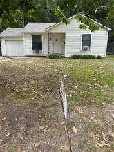 1615 N Highland Ave in Sherman, TX - Building Photo - Building Photo