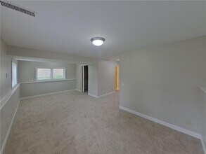 13467 Alabama Ave S in Savage, MN - Foto de edificio - Building Photo
