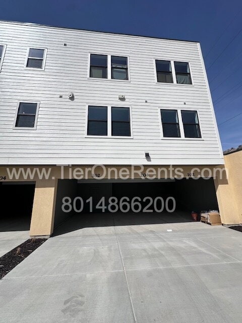 property at 718 W Blue Magic Ln