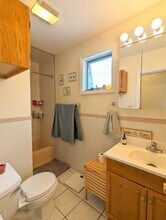 392 Washington St, Unit 1 in Somerville, MA - Foto de edificio - Building Photo