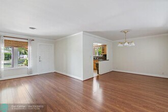 5930 NE 21st Dr in Fort Lauderdale, FL - Building Photo - Building Photo