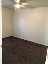 1205 Oakland Ave in Fayetteville, AR - Building Photo - Building Photo