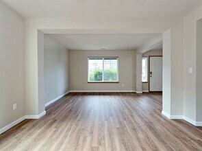 27030 228th Pl SE in Maple Valley, WA - Building Photo - Building Photo