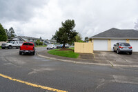 18461 Killarney Cir in Monroe, WA - Foto de edificio - Building Photo