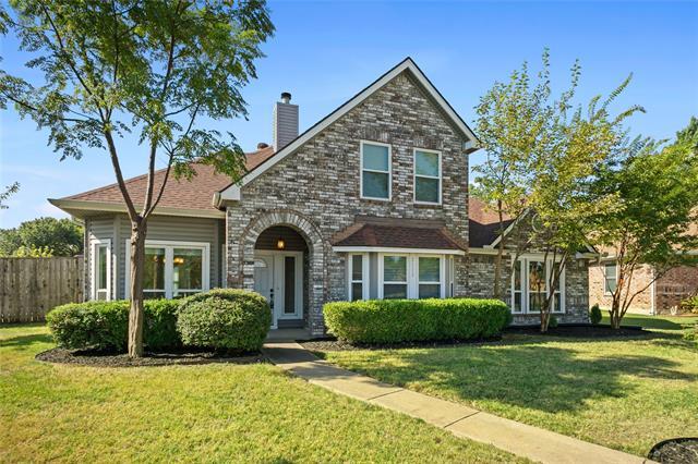 property at 2113 Live Oak Dr