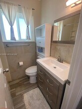 326 Roosevelt St in Hollywood, FL - Building Photo - Building Photo