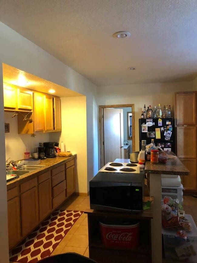 property at 911 Johnson St