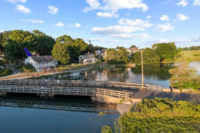 85 Waterside Ln in Clinton, CT - Building Photo - Building Photo