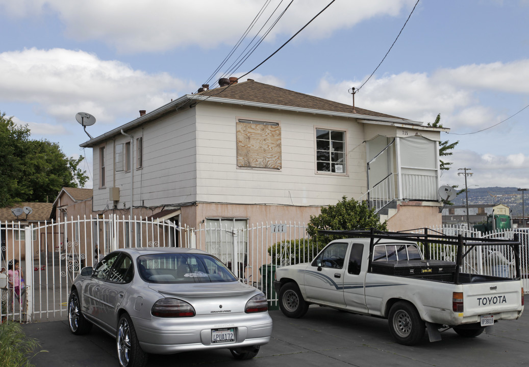 715 Louisiana St in Oakland, CA - Building Photo