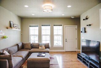 2132 Nancy Gray Ave in Fort Collins, CO - Building Photo - Building Photo