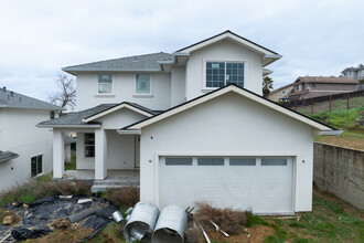 23386 Maud Ave in Hayward, CA - Building Photo - Building Photo